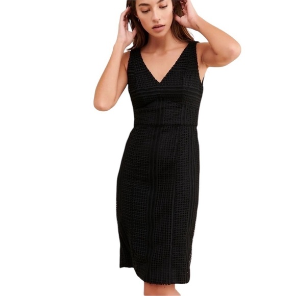 NWT Anthropologie Maeve Taleen Black Lace V Neck Cocktail - Picture 2 of 10